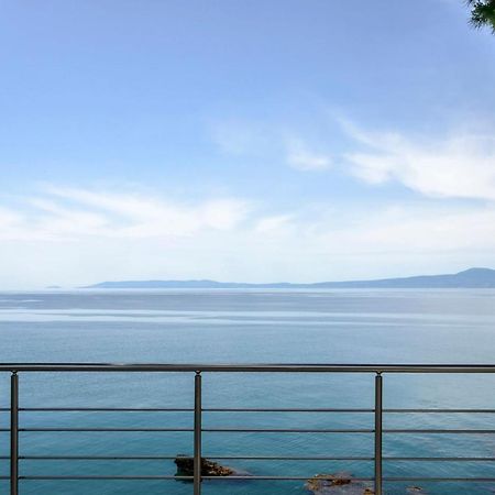 Naftilos Blue View Retreat Avia Exterior photo