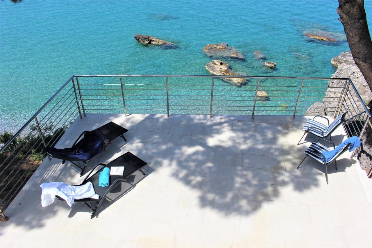 Naftilos Blue View Retreat Avia Exterior photo